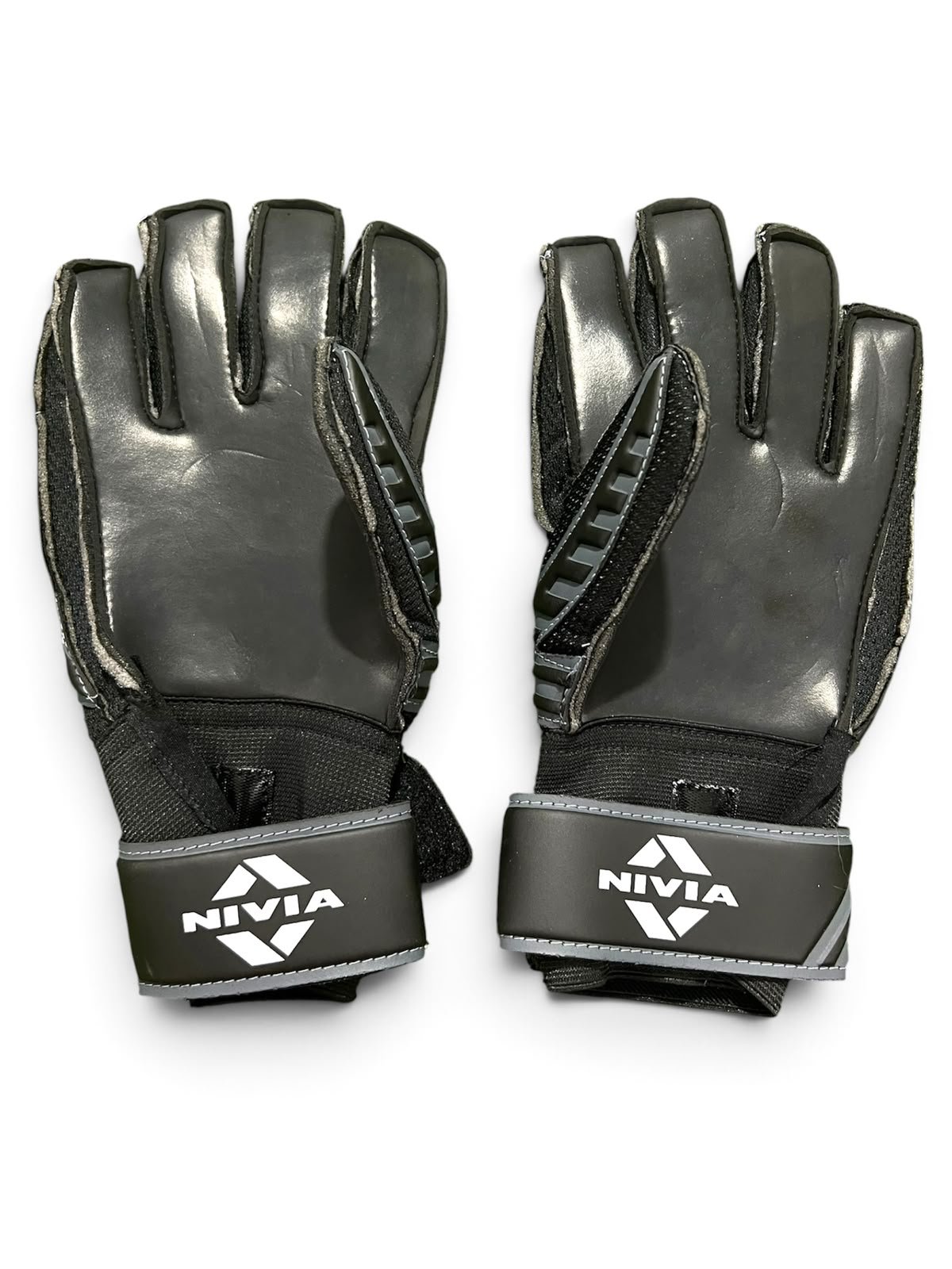 NIVIA GOLKEEPER GLOVES - Image 4